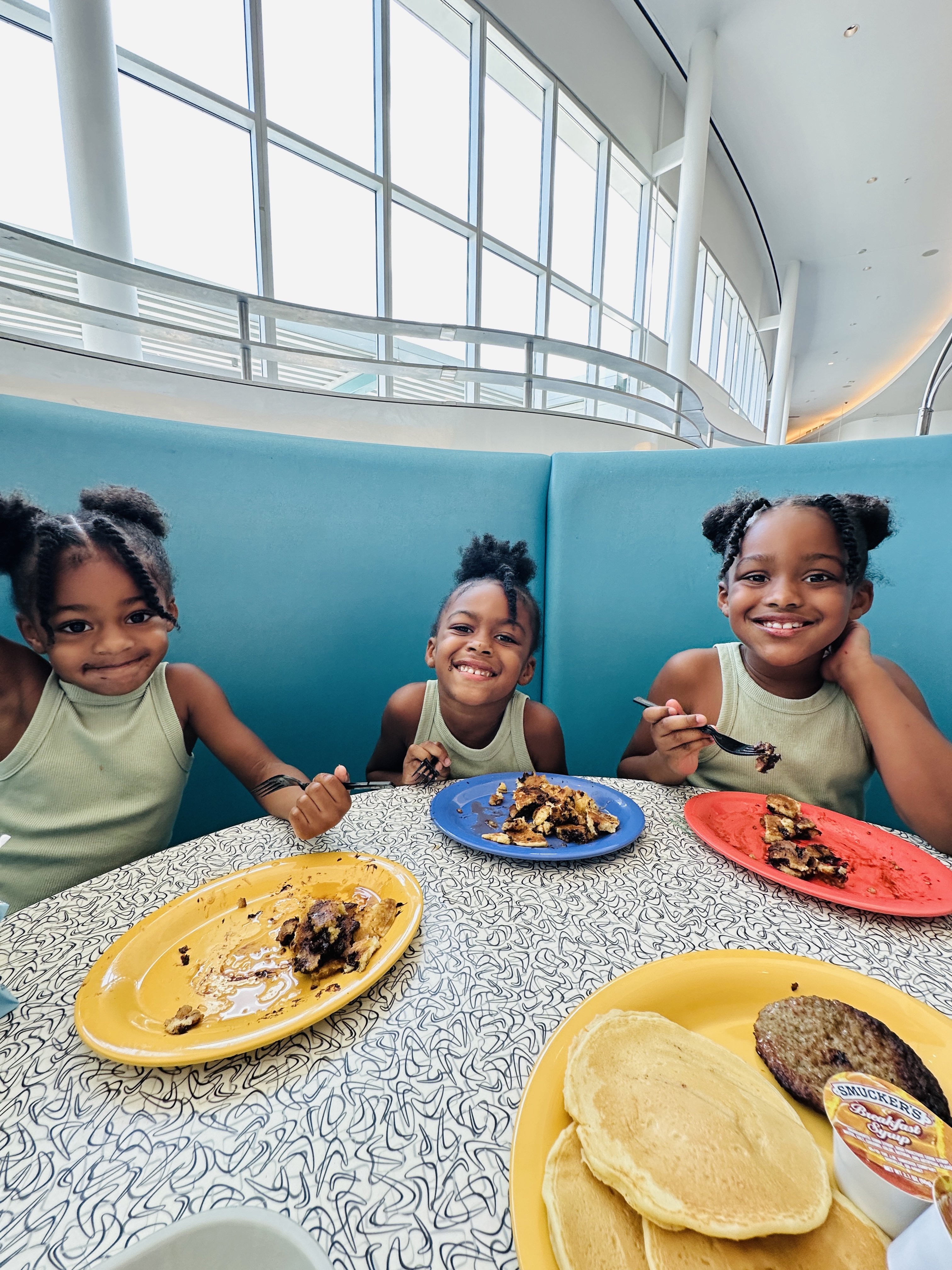Roberson kids eating breakfast at Bayliner Diner at Cabana Bay Beach Resort